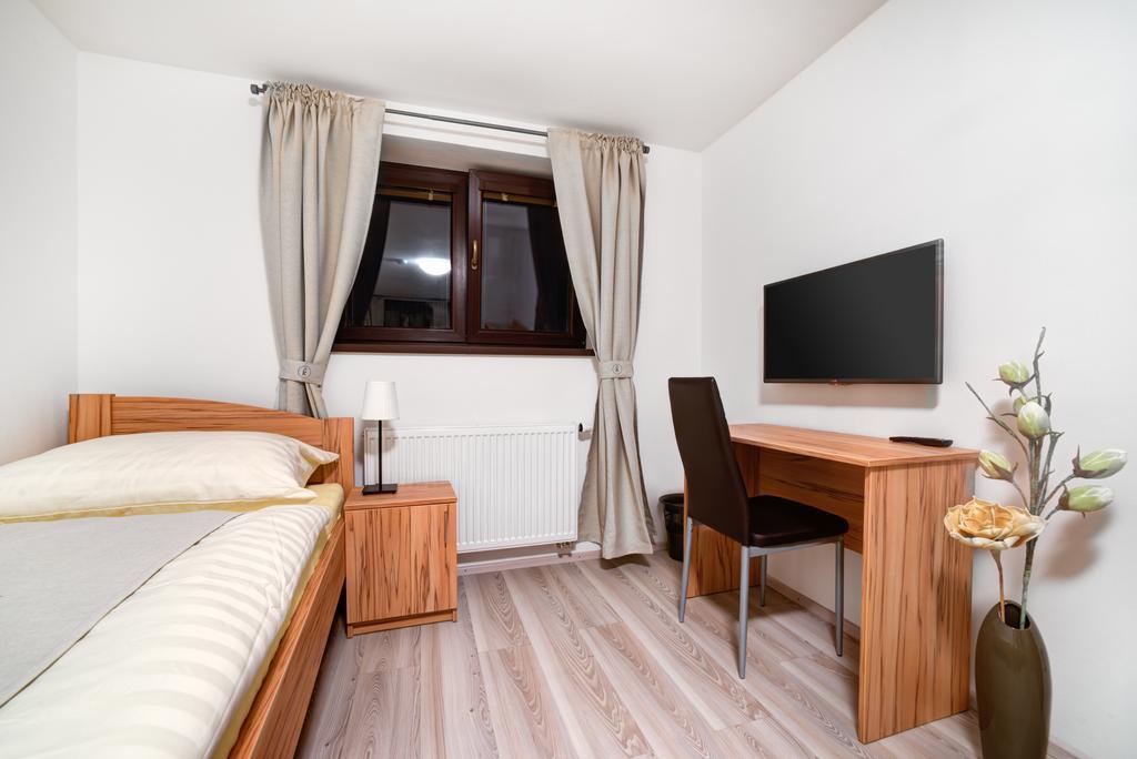 Penzion Kralovska Cesta Brno Ruang foto